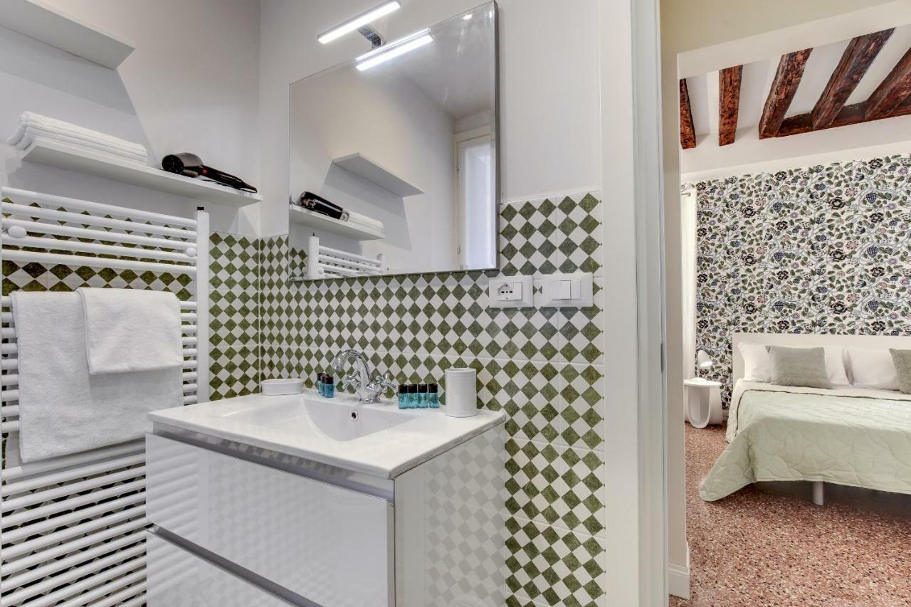 Rugabella Rialto Deluxe By Wonderful Italy Apartment Venesia Bagian luar foto