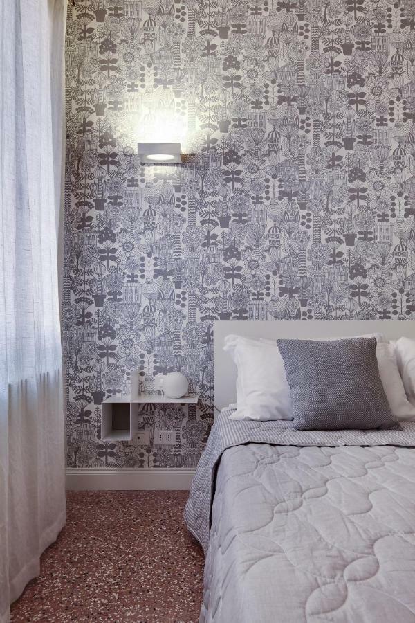 Rugabella Rialto Deluxe By Wonderful Italy Apartment Venesia Bagian luar foto