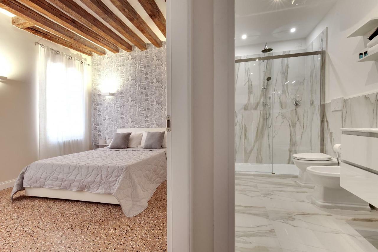 Rugabella Rialto Deluxe By Wonderful Italy Apartment Venesia Bagian luar foto
